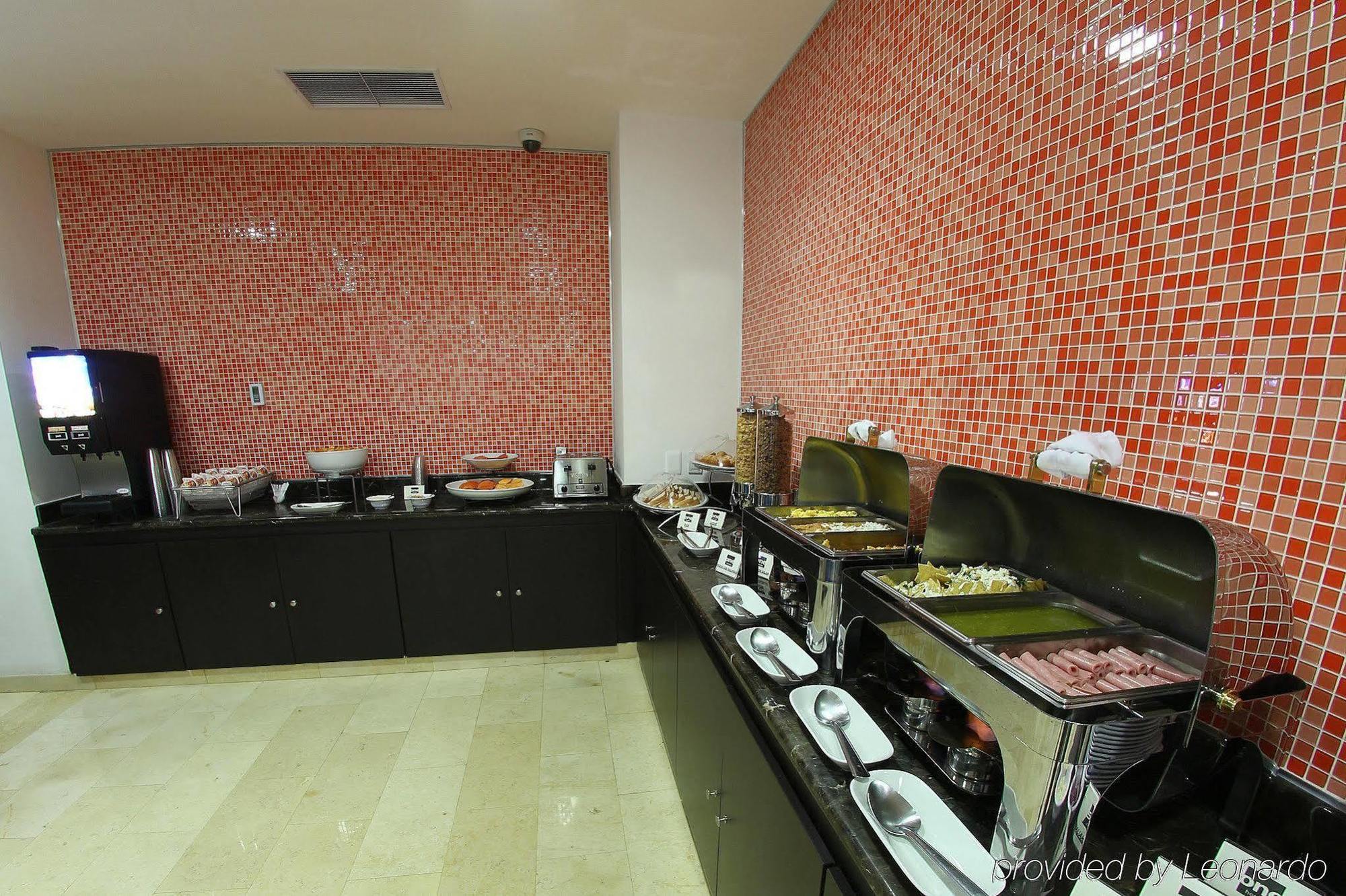 One Culiacan Forum Culiacán Restaurante foto